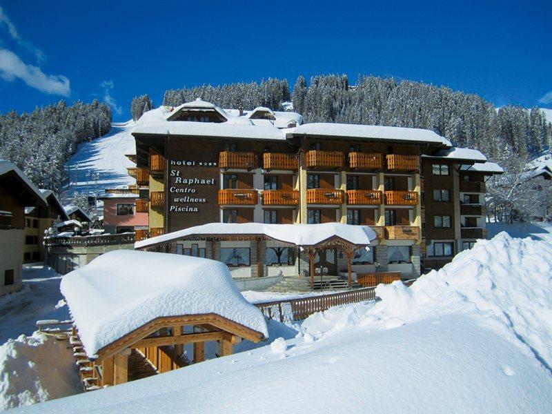 Hotel St. Raphael Madonna di Campiglio Exterior photo